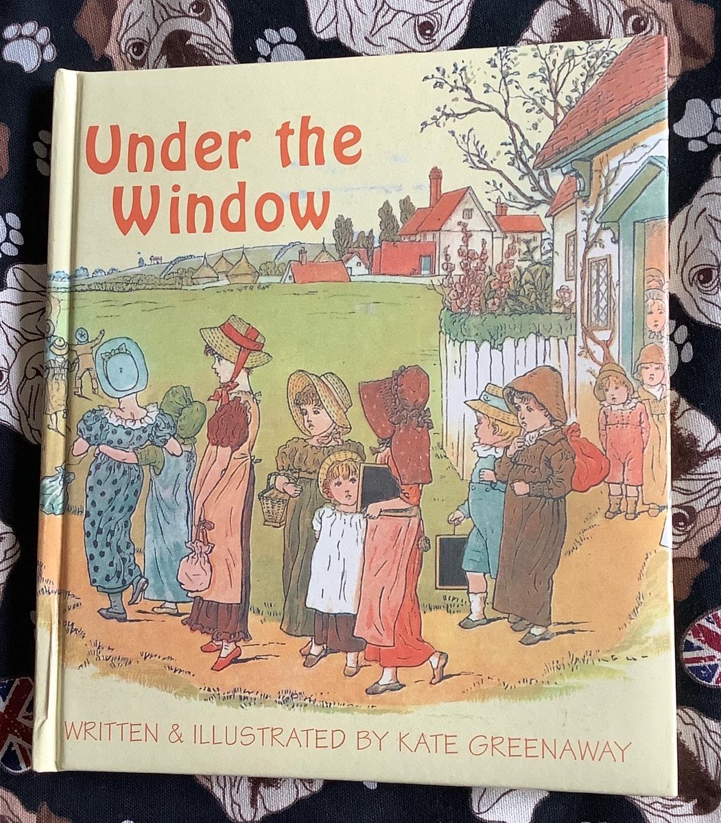 WatsonsVintage's tweet photo. Happy Sunday to you all. We were busy listing nostalgic treasures like these ⬇️ in our Emporium yesterday. We have some AMAZING Original Vintage books and much, much more available over at https://t.co/fKliLLIgpB Why not pay us a visit today? You never know what you might find. 🤗🐶🛍️📚💝🎅🎄