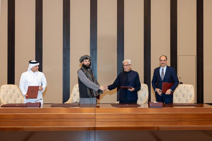 jkmediasocial's tweet photo. Pak, Afghan agree on ceasefire, to set up mechanisms for lasting peace #Pakistan #Afghanistan #Ceasefire #PeaceTalks #DohaDialogue #RegionalStability #BreakingNews https://t.co/vNo3oqGuWX