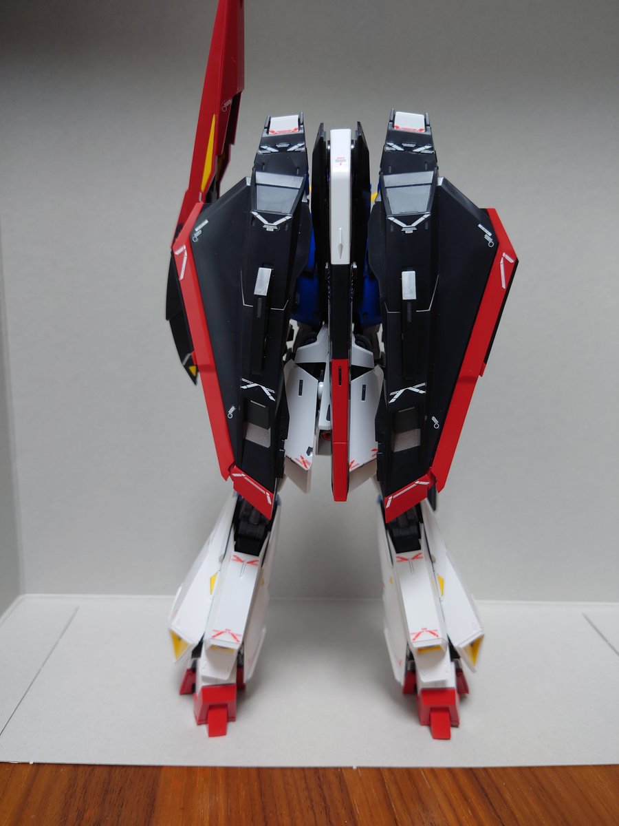ab_cetc's tweet photo. デカール貼り付け終了しました。
凄い技術ですねこれ😆
慣れないところもあって、失敗もありますが楽しかった☺️
#ガンプラ
#ガンプラ初心者 https://t.co/j7TGKnrd9y