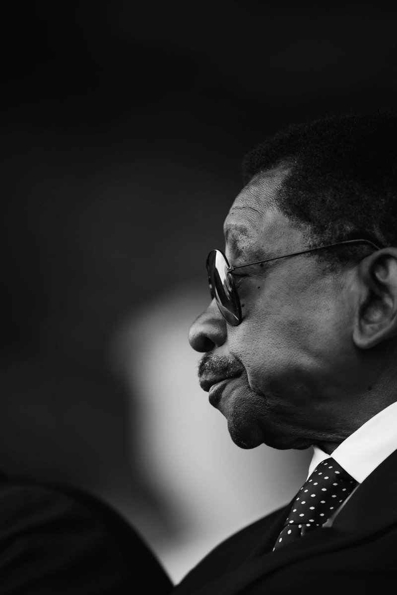 C H I E F, the NuriaStore Bookseller (@bennetowuonda) on Twitter photo 