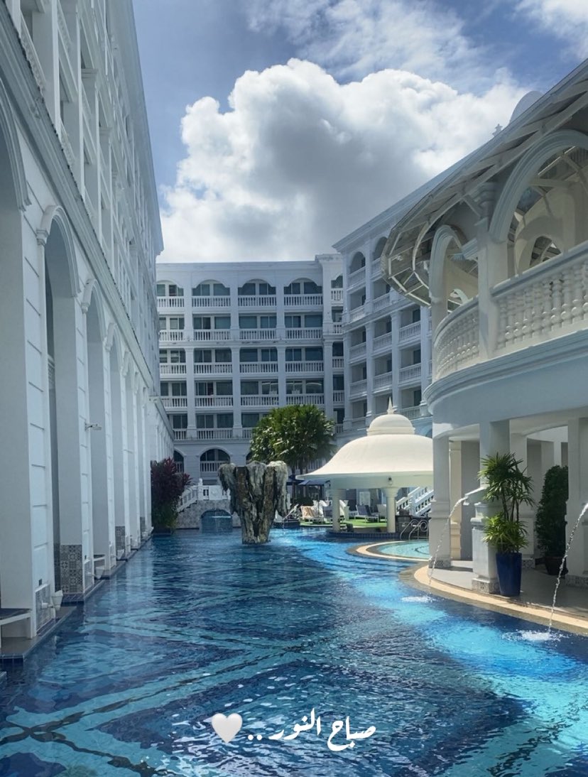 #صباح_الخير

صباح النور ..🤍