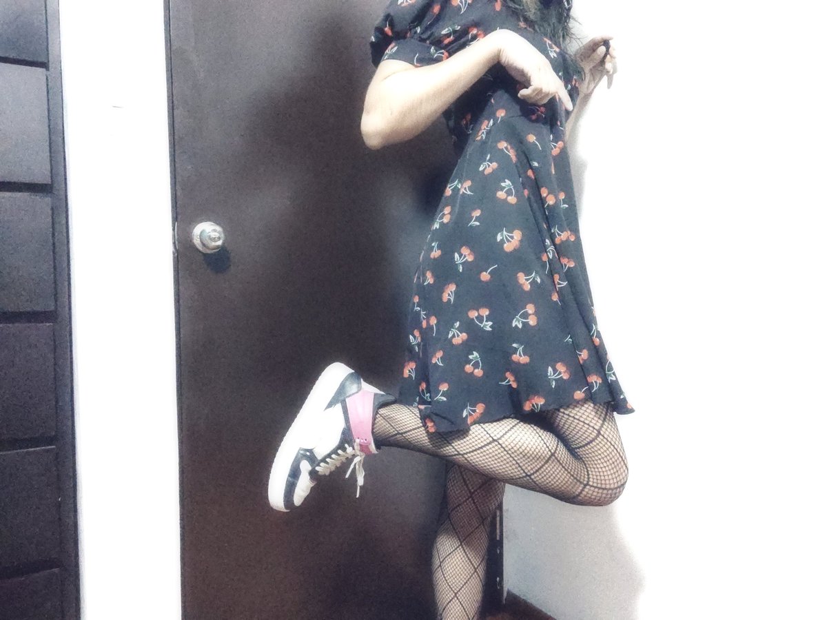 🖤 ABRIL🤍 tweet media