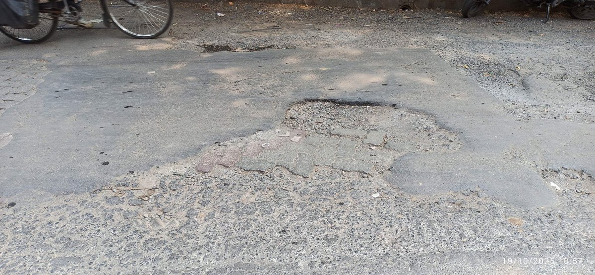 This patch of road just next to Ceat Tyres Nahur West is a back breaking exercise for people and shock absorbing breaking exercise for cars...pls get it repaired ASAP <a href="/mybmcWardS/">WARD S BMC</a> <a href="/RoadsOfMumbai/">Roads of Mumbai</a>  <a href="/sanjaydinapati1/">Sanjay Dina Patil</a> <a href="/RajoolP/">Rajool Sanjay Patil</a> <a href="/mihirkotecha/">Mihir Kotecha (Modi Ka Parivar)</a>
