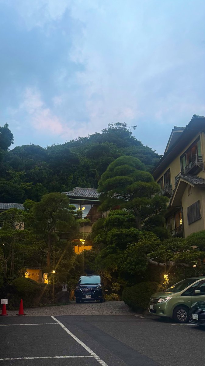 saturns daughter 🪐 ♒️ tweet media