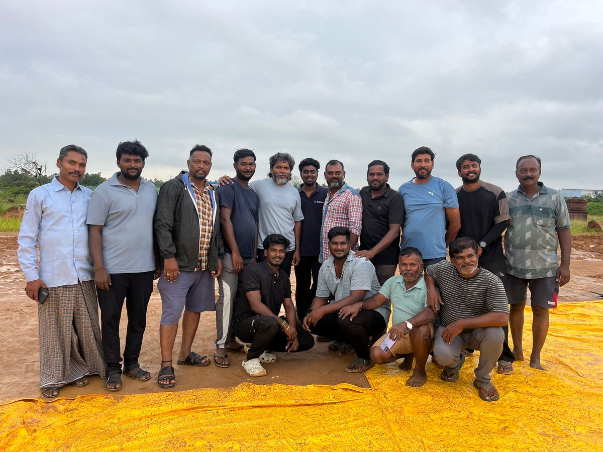 offl_aravind's tweet photo. #vettuvam
Camera Team
@beemji @NeelamSocial
@arya_offl @KalaiActor
@vrdinesh15828 @dhilipaction
@sobhitaD @Arvi__media @raviprasad @ARRIChannel @AngenieuxLenses
@RED_Cinema
#PaRanjith #Vettuvammovie #neelamproduction #happydiwali2025 https://t.co/dvhUsIifJA