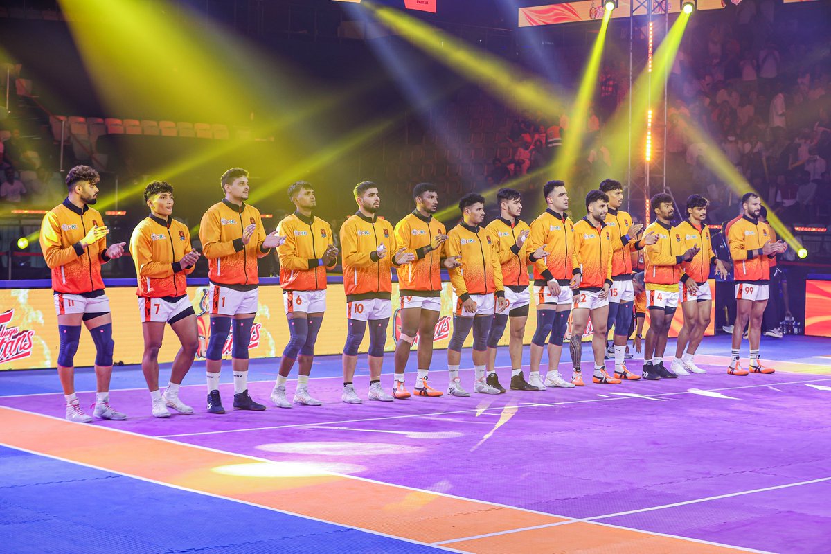 PuneriPaltan's tweet photo. Our युवा lions put up a fierce fight last night. 🦁
The result didn’t go our way, but every minute on the mat made our Paltan stronger than ever.🔥
#TTvsPP | #PuneriPaltan | #PaltangiriContinues | #पुन्हाहोऊदेPaltangiri | #PKL12 | #MH12 | #ProKabaddi | #ghuskarmarenge https://t.co/LOUReUT39O