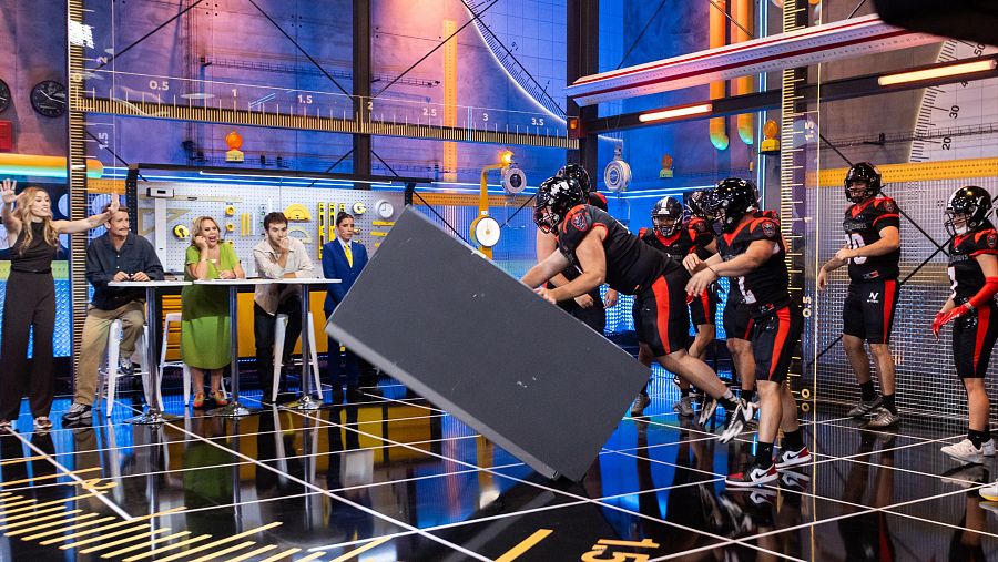 Fútbol americano, caldo y 'fiesta de la precisión'. Así ha sido el segundo programa de 'Cuánto, cuánto, cuánto' (<a href="/Cuanto_tve/">Cuánto, cuánto, cuánto</a>) 👉🔗rtve.es/n/16776862.

Vuelve a disfrutar de él en <a href="/rtveplay/">RTVE Play</a>. 

📏#CuántoTVE❔