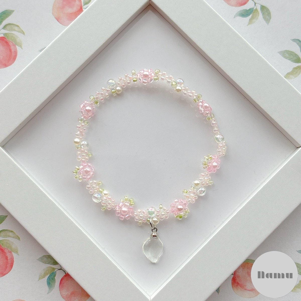 n_a_m_u_76's tweet image. beads flower🪻🫧

#好きな花を好きなだけTLに咲かせよう
#Namu #handmade #beads #seaglass #シーグラス