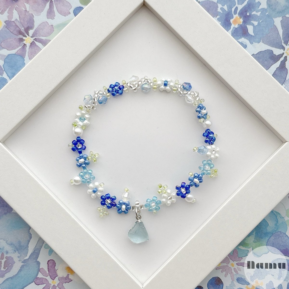 n_a_m_u_76's tweet image. beads flower🪻🫧

#好きな花を好きなだけTLに咲かせよう
#Namu #handmade #beads #seaglass #シーグラス