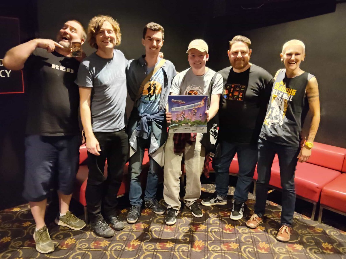 Reunited once again with <a href="/JebediahHQ/">Jebediah HQ</a> at the croxton bandroom with my Friday show co host josh at his first ever Jebs show
Great to chat with the band and to speak with <a href="/BobEvansMusic/">Bob Evans</a> since our last interview around this time in 2024

Solid show and please extend the tour