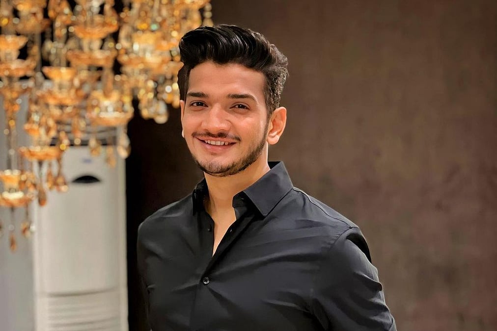 salman_mansurrr's tweet photo. Bhai cutee smiley 😊 #MunawarFaruqui #munawar #munawarkijnat @munawar0018 https://t.co/HcOx2mZLVw