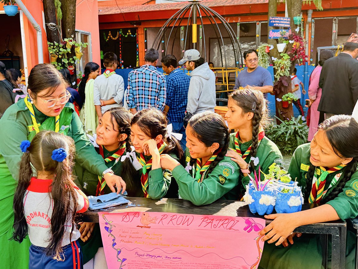 YessNepal's tweet photo. Namrata Dewan, YESS Professional Participant, led her “Back to My Roots” campaign at Siddhartha Public School on Green Tech Generation, discussed climate change and showcased creative projects!♻️💚
#YESSGirlsMovement #WAGGGS #NOREC #NepalScouts #BackToMyRoots #GreenTechGeneration https://t.co/7UF8Eljs0Q