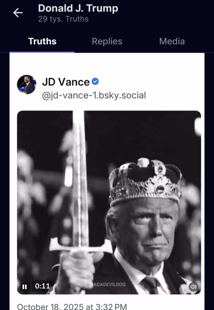 Michał Sznajder (@sznajdermichal_) on Twitter photo Donald Trump wrzucił filmik. Oto kadr. Donald Trump wrzucił filmik. Oto kadr.