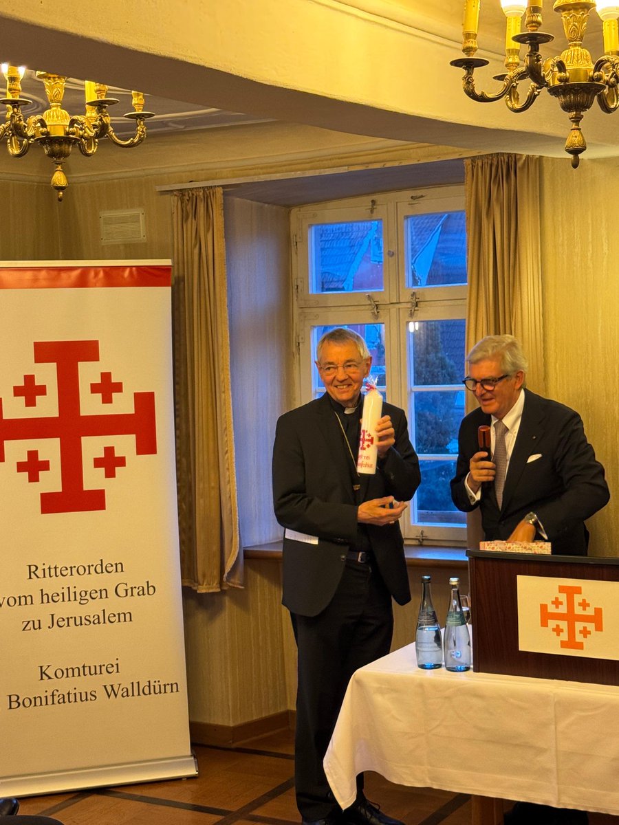 40 Jahre Komturei St. Bonifatius Walldürn mit Pontifikalamt und Vortrag:Warum wir im Orrden sind?
•Weil wir die Auferstehung Jesu glauben
•weil das Hl.Land das 5. Evangelium ist.
•weil wir kath.sind 
•weil die Gemeinschaft uns im Glauben stärkt
•und gut tut.