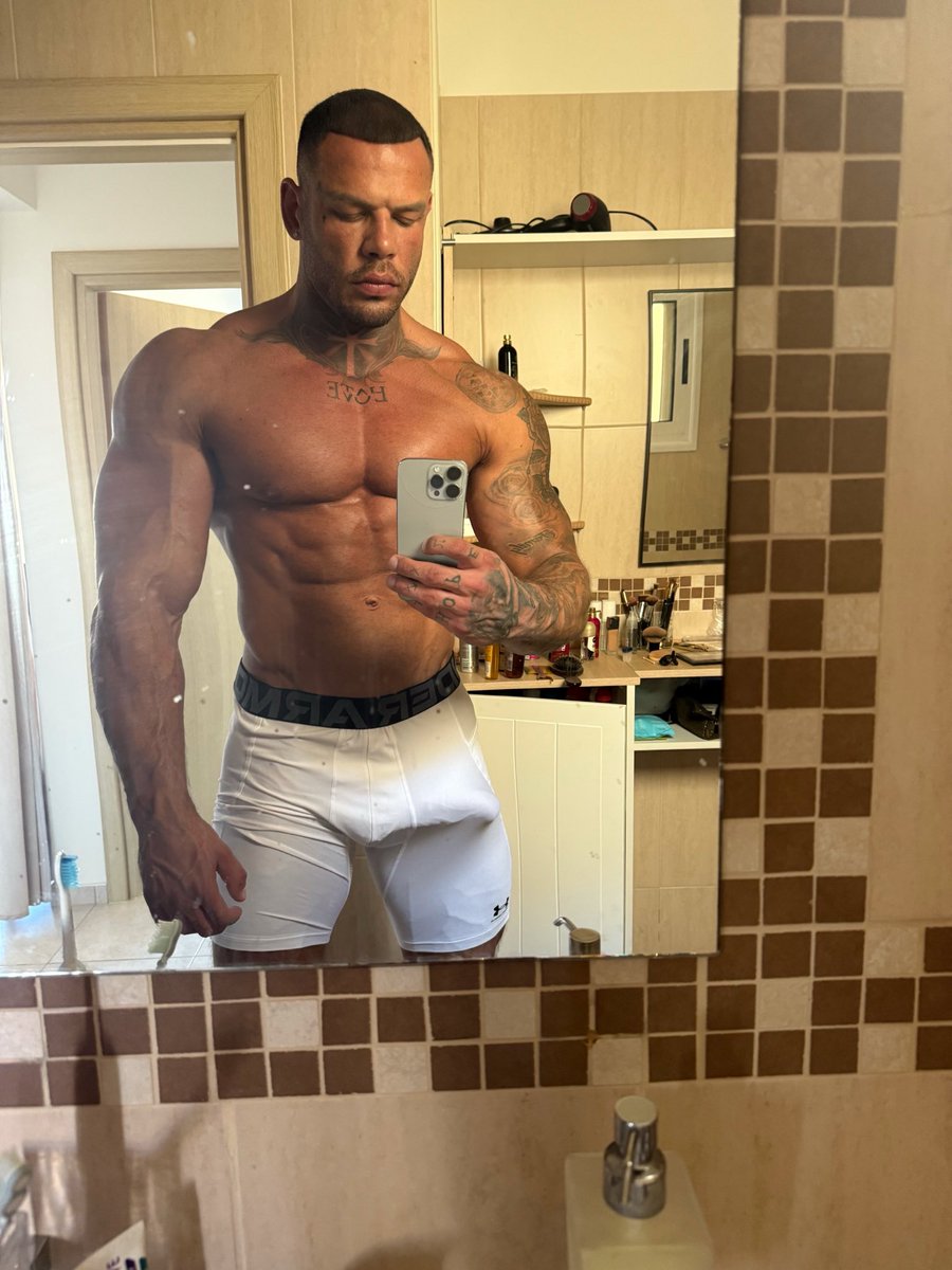 Master Ares tweet media