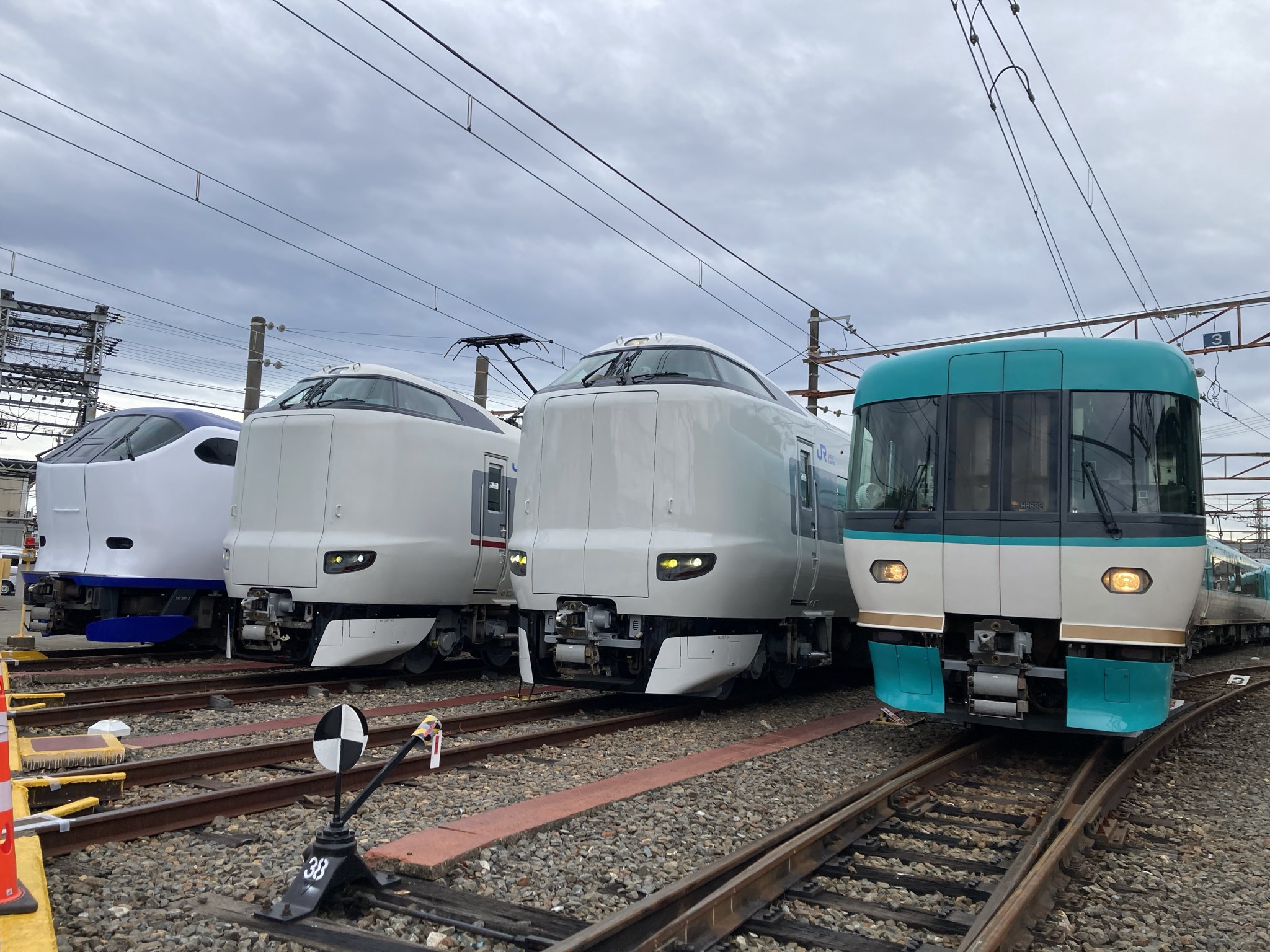 トレインボックス【公式】＠ジェイアール西日本商事(株