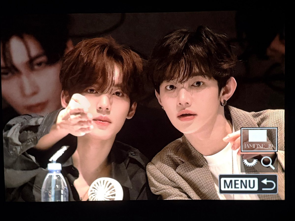 ❤️

【2025.10.19 Muvve팬싸 preview】
#행운즈 #luckyz 
#ZEROBASEONE #ZB1 #제로베이스원