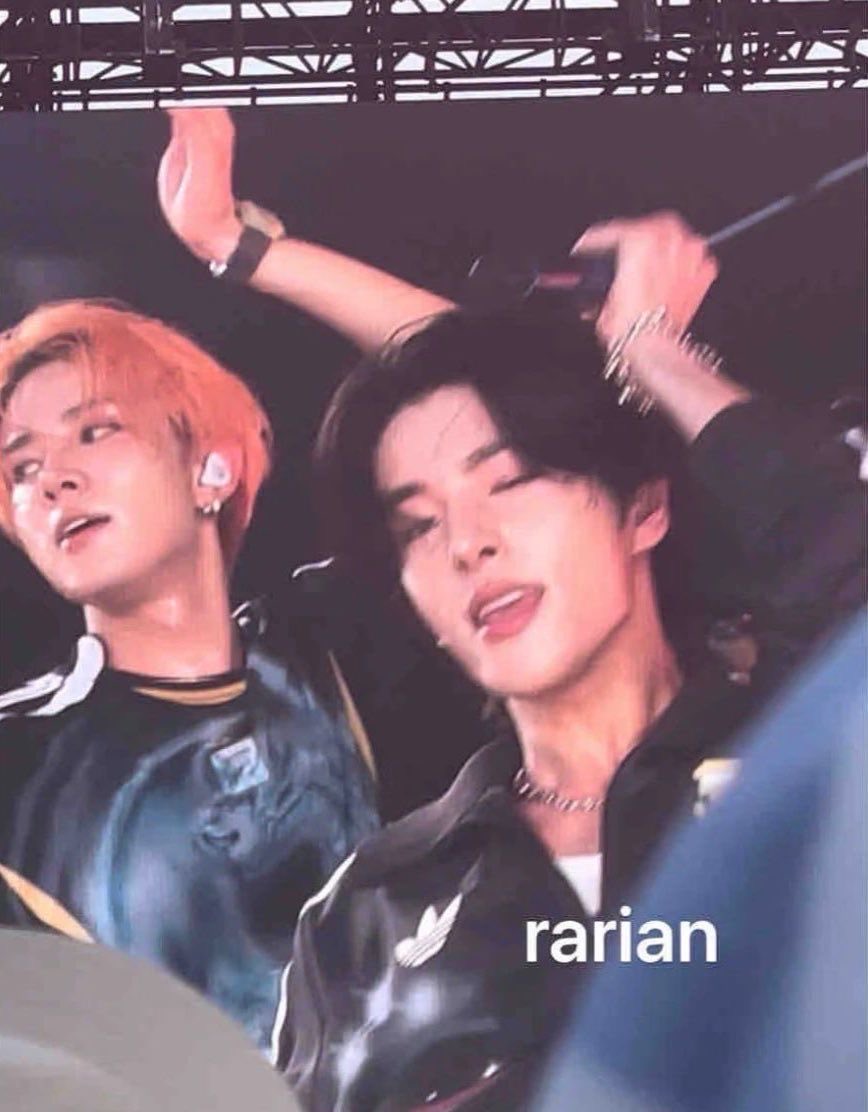 heejake on big screen.