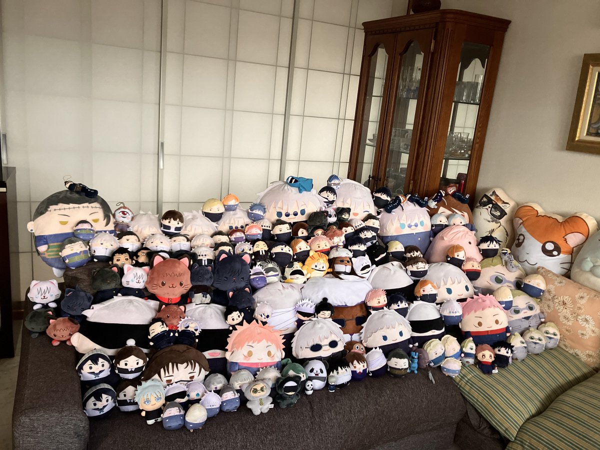 呪ぬい全員並べたと思ったけどまだだった…これで全員ですたぶん😅
