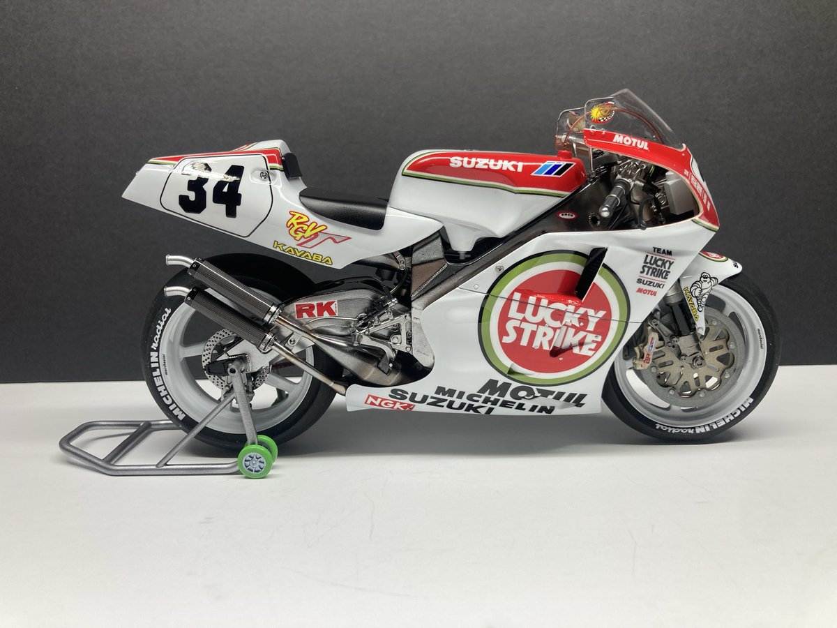 もともと tweet media