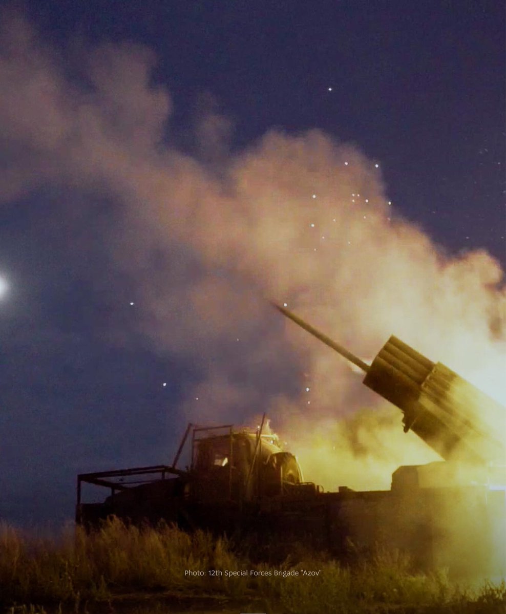 MFA_Ukraine's tweet image. On the Toretsk front at night, Ukrainian defenders launch strikes from a GRAD. Every salvo is part of their daily defenсe of Ukraine against Russian aggression. We thank them for their bravery 🇺🇦