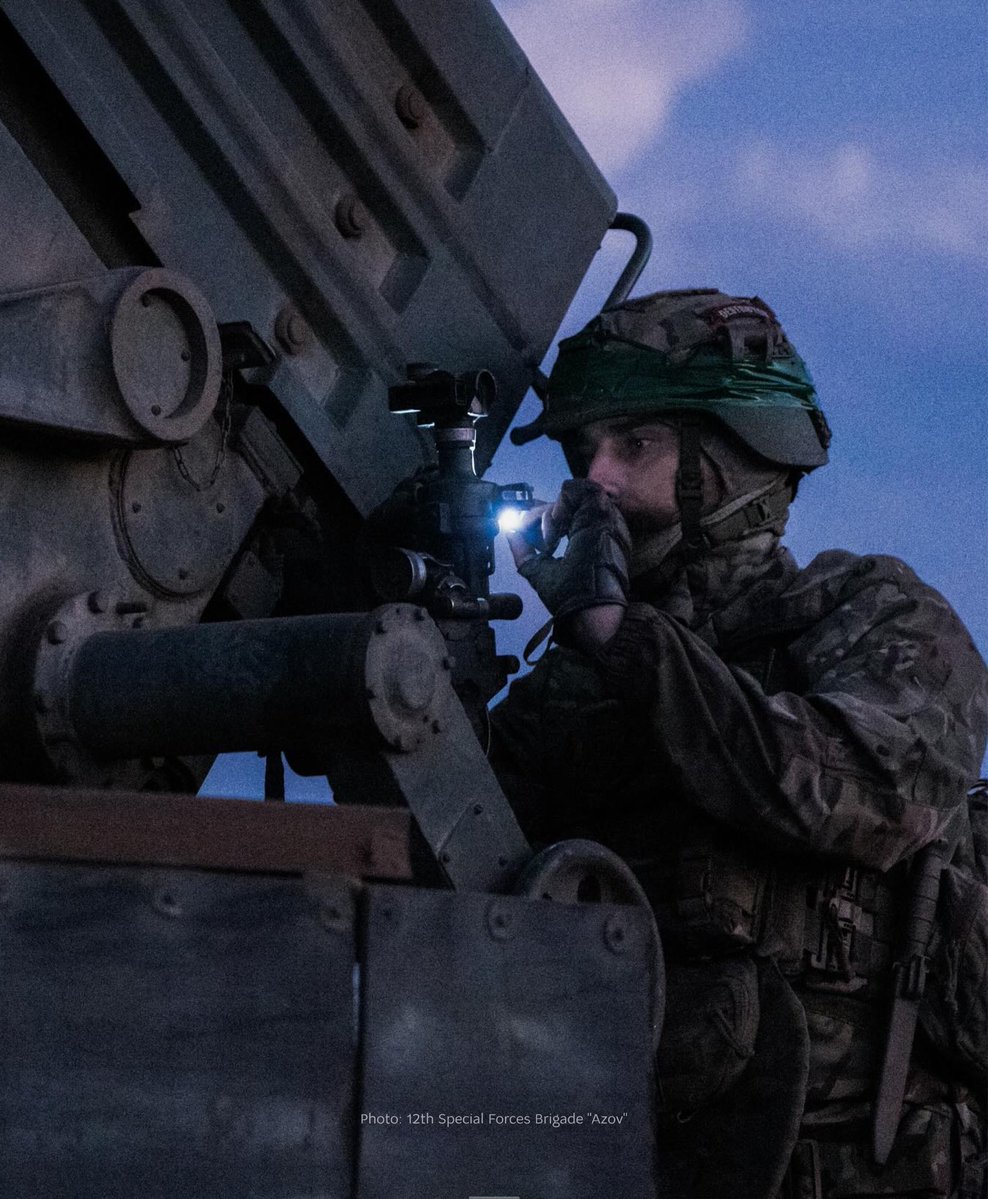 MFA_Ukraine's tweet image. On the Toretsk front at night, Ukrainian defenders launch strikes from a GRAD. Every salvo is part of their daily defenсe of Ukraine against Russian aggression. We thank them for their bravery 🇺🇦