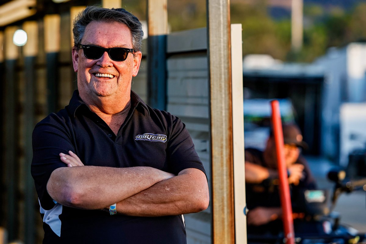 Help us congratulate DIRTcar Director Sam Driggers on being named to the 2026 Class of the National Dirt Late Model Hall of Fame!

His more than 30 years of leadership have helped grow DIRTcar into the prominent organization it is today, with over 120 DIRTcar-sanctioned tracks