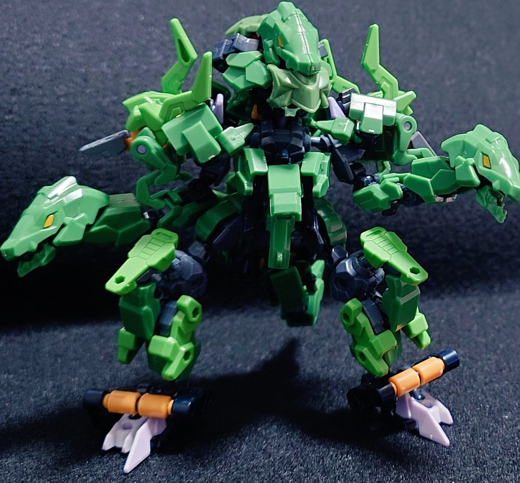 nabe0926's tweet photo. バスターオメガラプト

バスターギガラプトの最終形態

単体かつ群れをなすラプトルをイメージしながら作ってみました
#アニマギア
#テクニクスアーカイブ https://t.co/jyvpLhZfD3