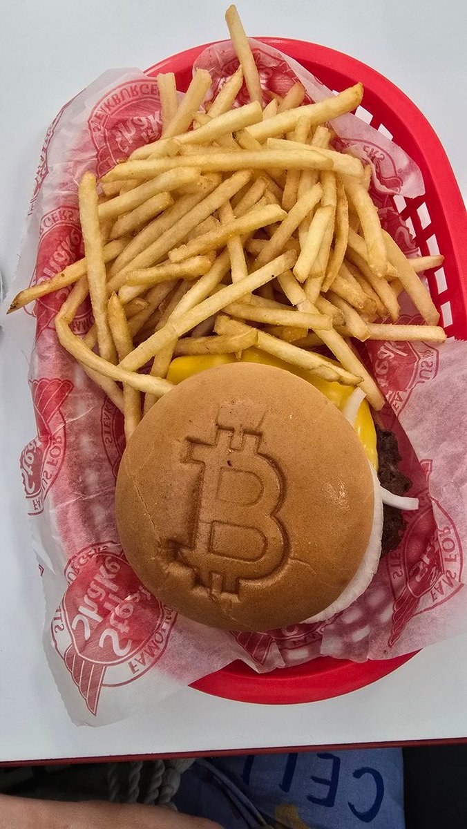 KrisPio699's tweet photo. @SteaknShake https://t.co/LoXAqPTi9U