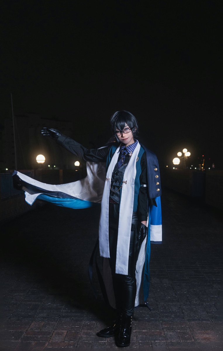cosplay￤🌈🕒￤📄

◤◢◣◥◤◢◣◥◤◢◣◥◤◢◣◥◤◢◣◥◤◢

代々続く諜報員一家に生まれた腕利きの元諜報員

◤◢◣◥◤◢◣◥◤◢◣◥◤◢◣◥◤◢◣◥◤◢