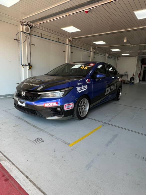 Finally speedteria bisa tertempel lagi di salah satu mobil balap yang nanti race di festival of speed mandalika.. bismillah speedteria fly to infinity and beyond