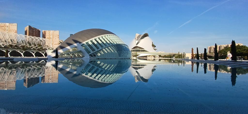 DCMFLTrips's tweet photo. Valencia: Trip to the City of Art &amp; Science https://t.co/IEgLuNiHGe