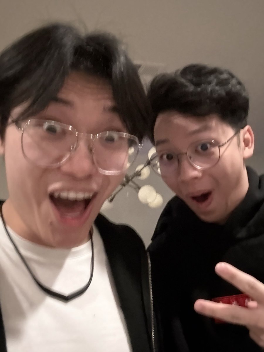 squashy (@squashy_boy) on Twitter photo 