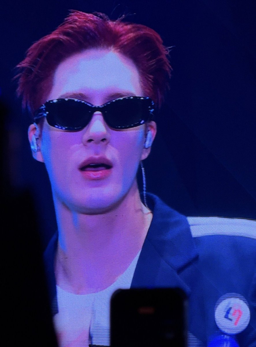 LEE JENO YOU’RE SO FINE