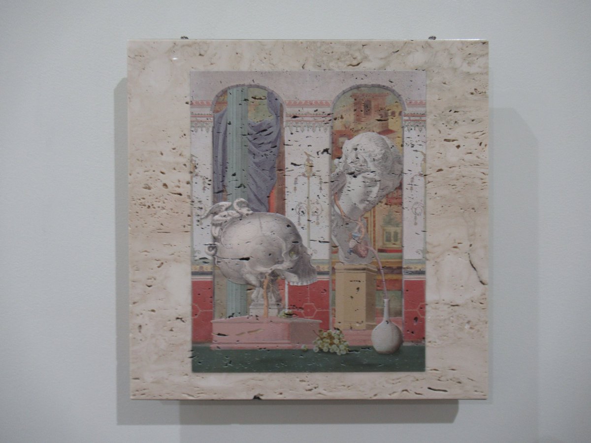 taktwi's tweet image. 渋谷・神宮前のGalerie GEEK/ART スズキエイミ個展「Pale Weight」bluediary2.jugem.jp/?eid=7856 大理石にプリントされた新作は冷たく硬質な素材の中に、人の“生”の気配を宿すよう。肌色に近い大理石を選び、自然に生じた小さな穴までも作品の一部として生かす感性が印象的です。