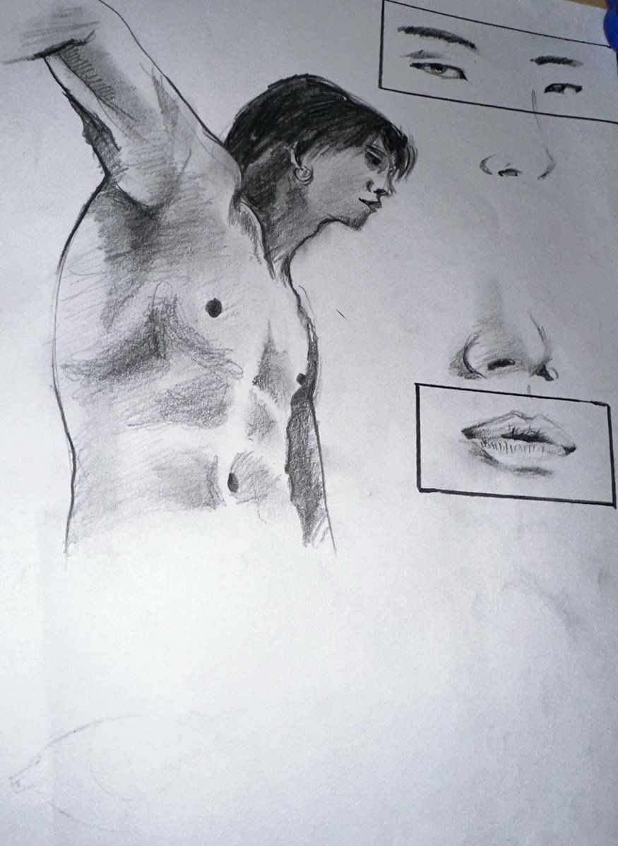 Also drew his eyes nose and lips cause i messed his face up a bit🥀