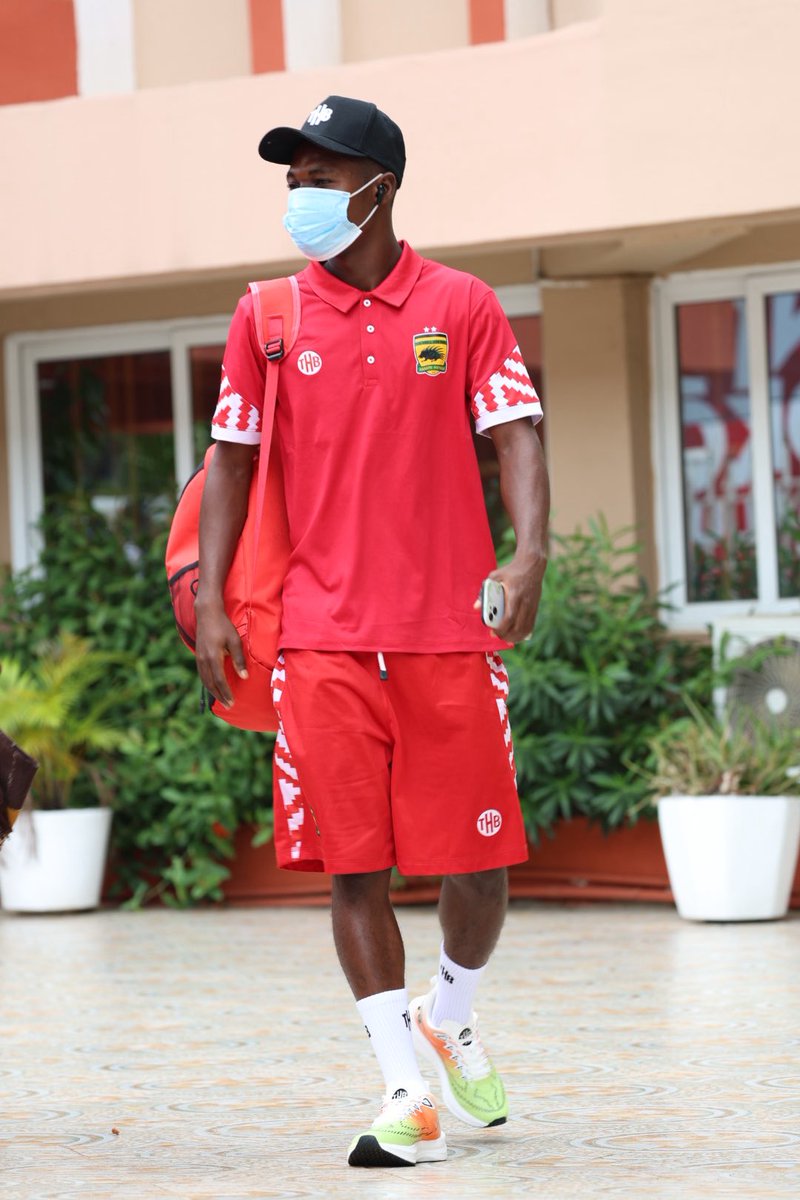 AsanteKotoko_SC's tweet photo. Your Warriors Are Coming.

#KotokoWydad @thehopebrandGH https://t.co/ob8MkxDiVy