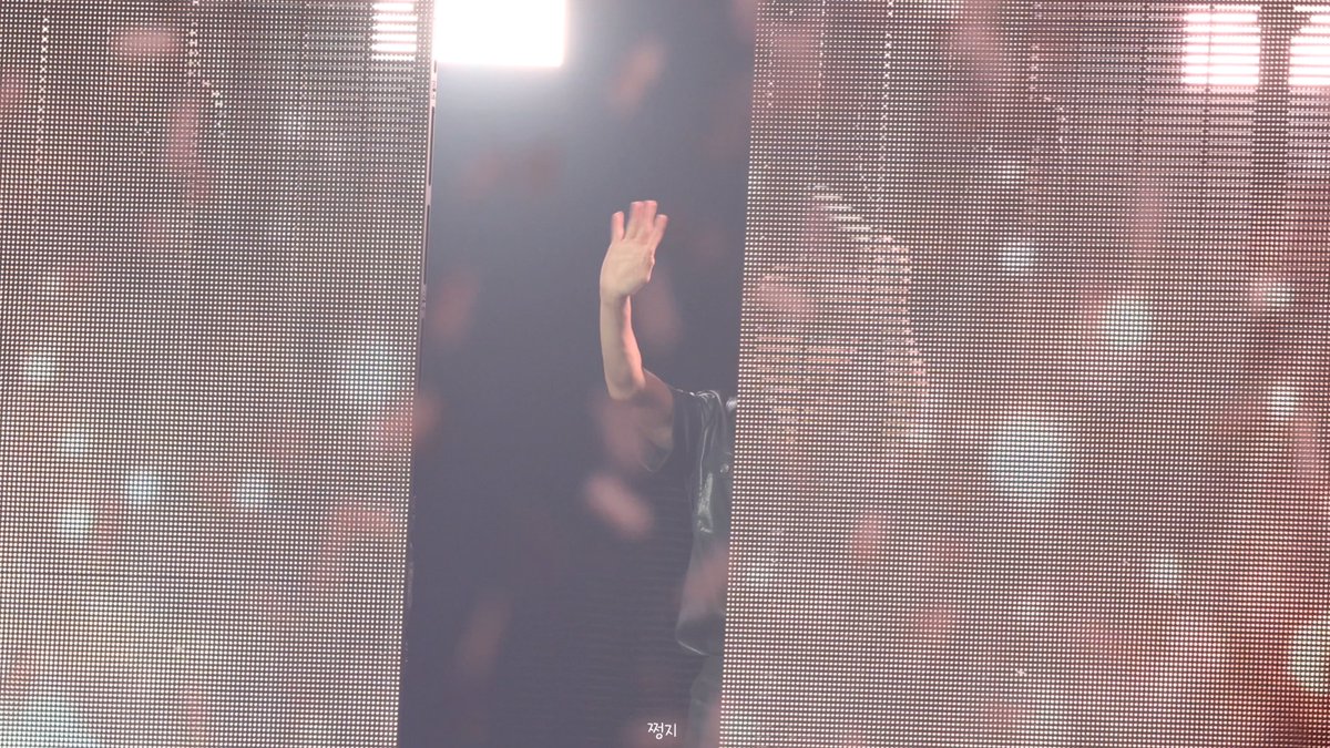 251010 XIA(김준수)-다른 누구도 대신 못할 너 XIA 2025 CONCERT Chapter 2 : Festa youtu.be/_Zw0croDea0?si…
#김준수 #KIMJUNSU #XIA
#Festa #XIA_Festa