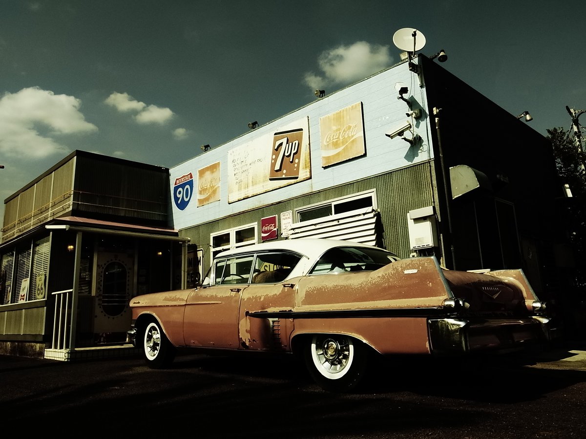 ヒカリとイロ

定番の光景さえ
別の場所に感じる

#olddigitalcamera #ccd #ricoh #ricohgr #grd4 #grdigitaliv #ブリーチバイパス #チャンプカメラ