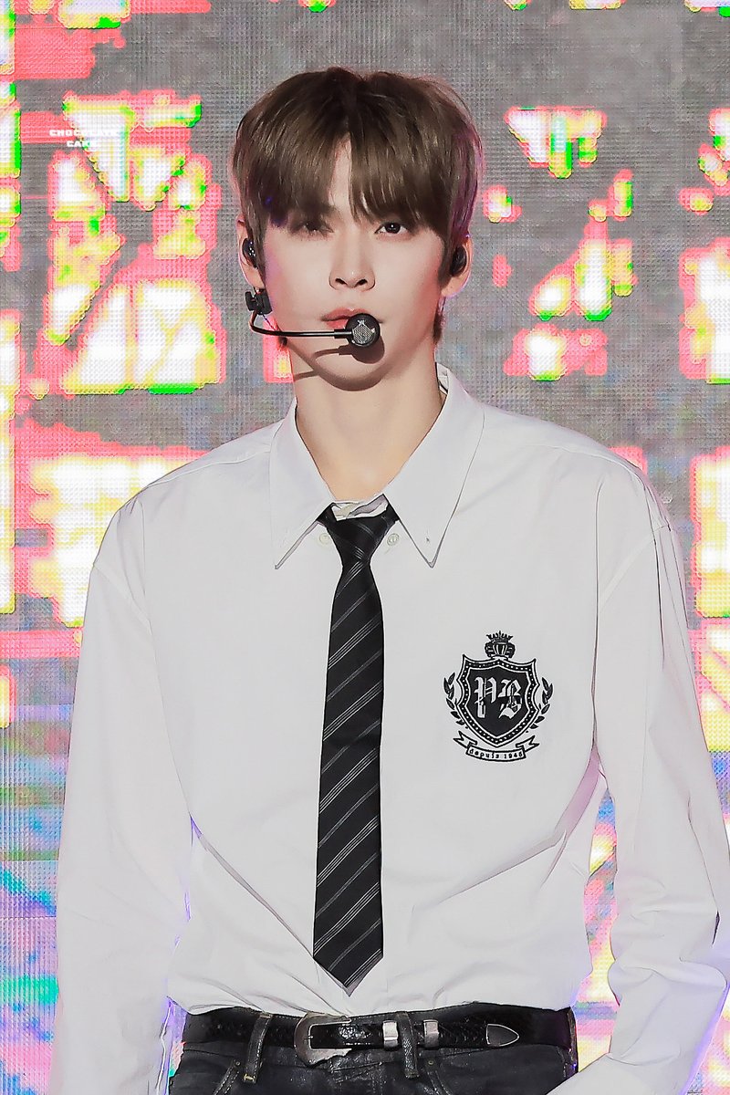 𝘾𝙝𝙤𝙘𝙤𝙡𝙖𝙩𝙚 𝙘𝙖𝙠𝙚. tweet media