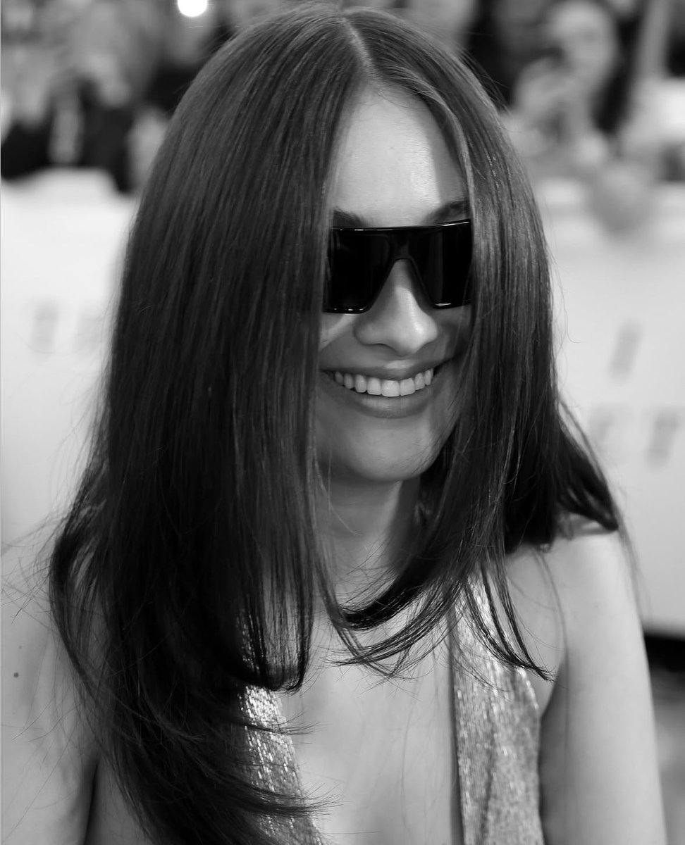 Lola Tung at The Summer I Turned Pretty tsitp series finale premiere in Paris! ☀️✨
📸 jasphotographherofficial