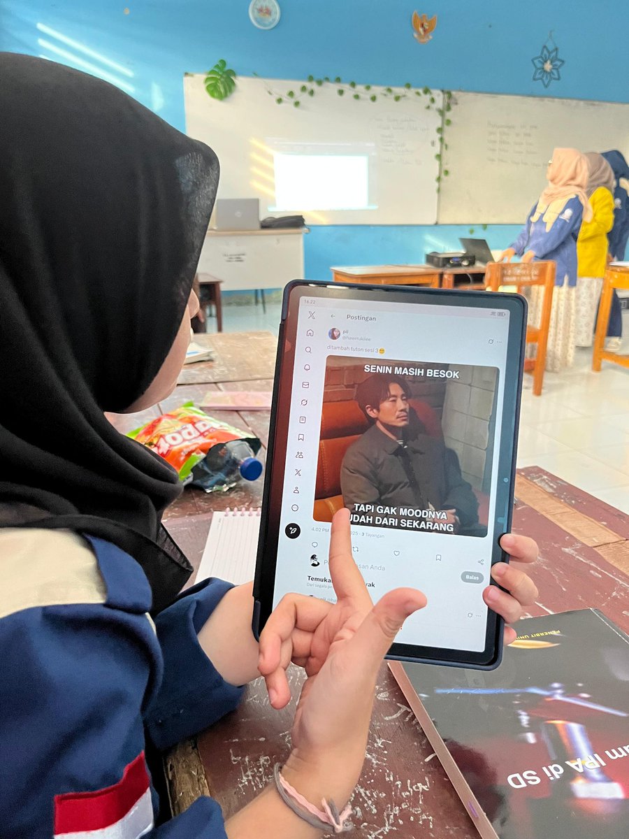 Tweet media one