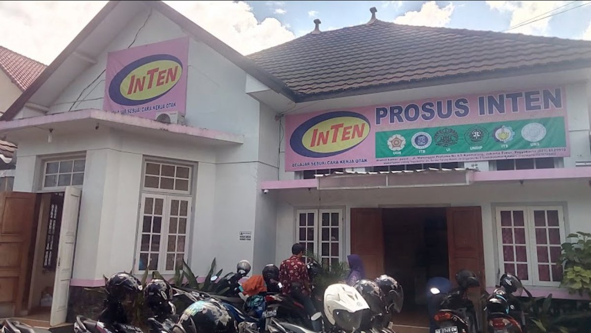 alikasyafni's tweet image. 💗💗