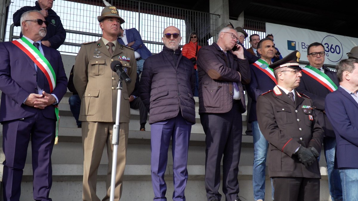 "Figlio di questo luogo e di un ufficiale degli #Alpini, per me tornare qui significa ritrovare valori fondamentali per la nostra società". Così l’assessore di #RegioneFVG <a href="/Riccardi_FVG/">Riccardo Riccardi</a>  al raduno Alpini CAR di #Codroipo. 
👉tinyurl.com/muwbkr3j