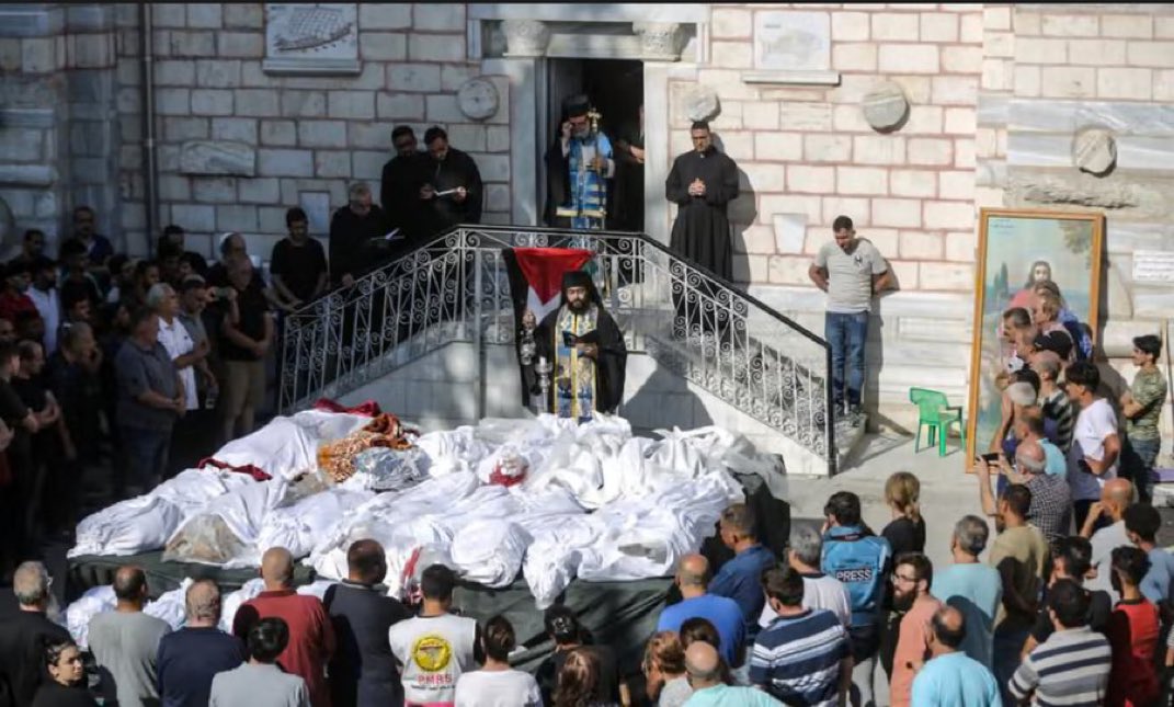 Hoy se cumple el segundo aniversario de la masacre de la Iglesia de San Porfirio en Gaza, donde aviones de guerra israelíes bombardearon la iglesia y mataron a 17 cristianos que se habían refugiado allí.