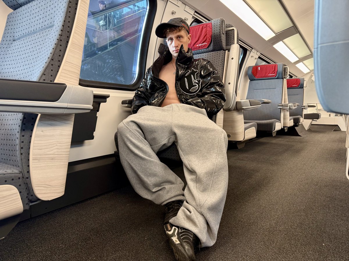 2soxguys tweet media