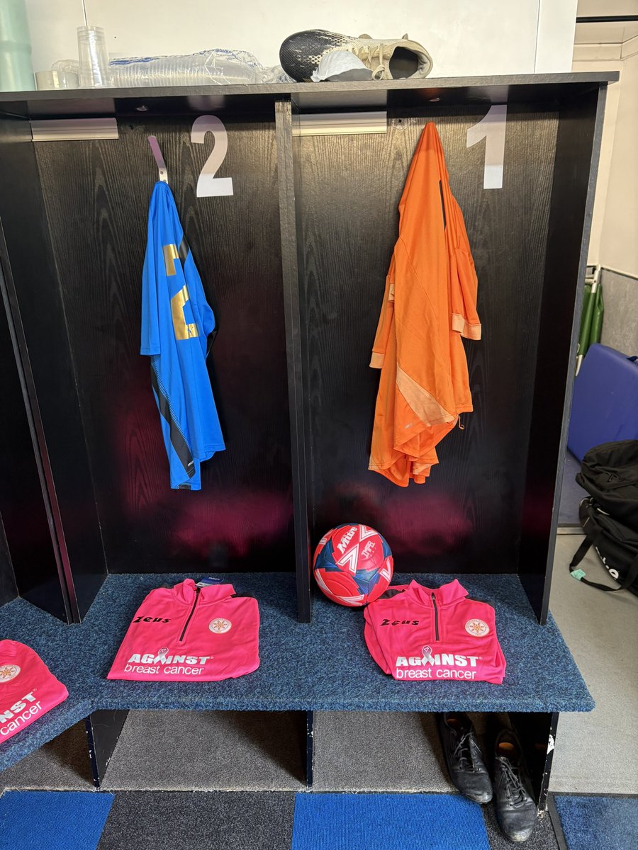 Game day ready Against Breast Cancer. Charity day for <a href="/STFCWomen/">Sevenoaks Town FC Women & Girls</a>