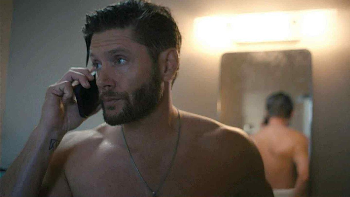 Ok guys!!! Last minute idea came to me in my migraines state!!! Some of you may remember we did a scrapbook we did for Jared for Walker when it ended that i gave him in Seattle. I’d like to dk the same thing for Jensen for countdown.