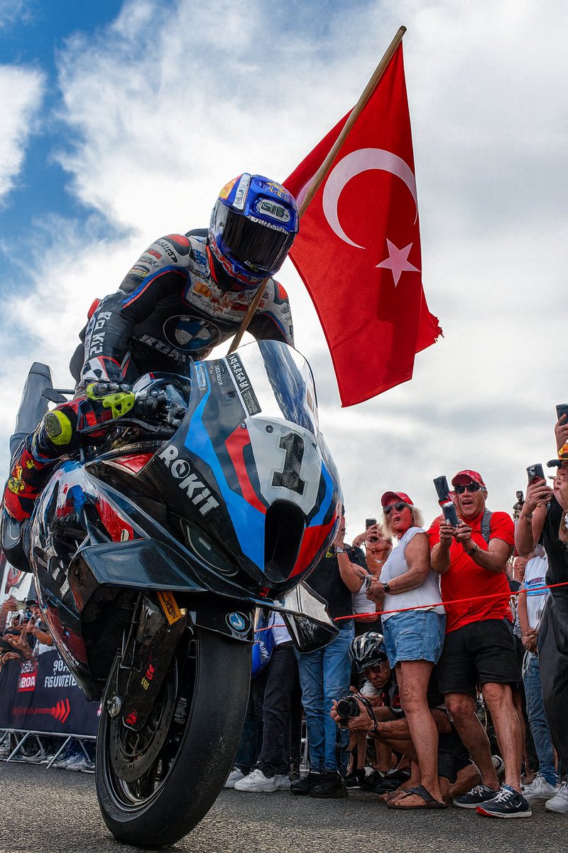 Champion for the third time despite characterless people 💪💪👏

#TripleToprak
#Wsbk 
#nicolobulega 
#Bmwmotorroad
