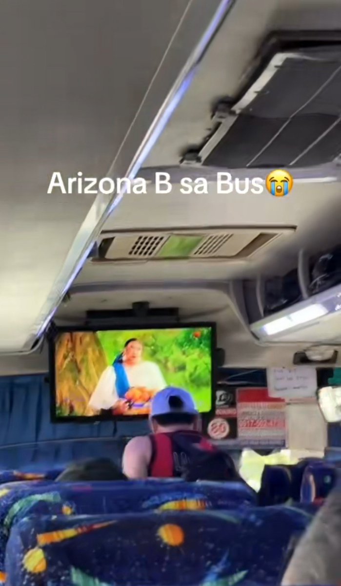 muskincognito11's tweet photo. I saw this on clock app and Arizona B sa Bus??? FANTABULOUS!!!! 😭😭😭

Grabe yung clout mo @arizonabrandy HAHAHAHA this is peak Filipino drag HAHAHA ang saya lang 🥹🍊 
#SlaysianRoyale #StreamArizonaB https://t.co/QJnaQQbEWc